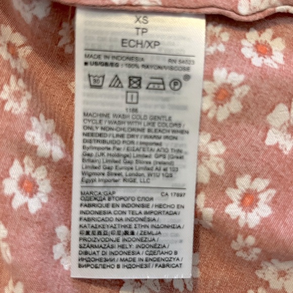 Gap Wrap Dress - Picture 9 of 9